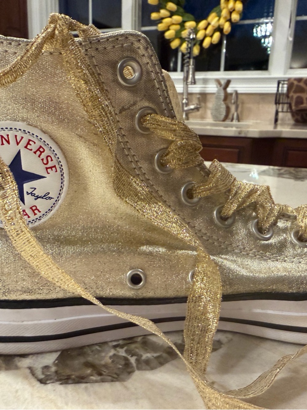 Converse Chuck Taylor Gold Metallic High Tops – Women’s Size 10 | Shiny & Bold - Picture 7 of 9